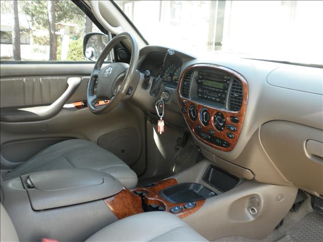 2004 Toyota Tundra SLT 25