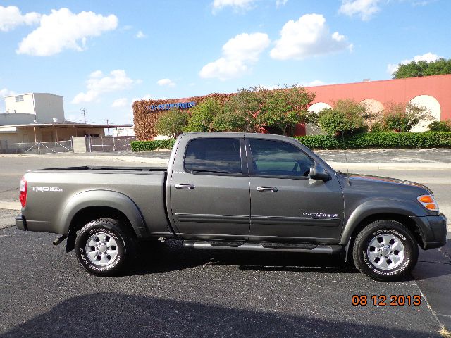 2004 Toyota Tundra Limited 4x4 (marshalltown)