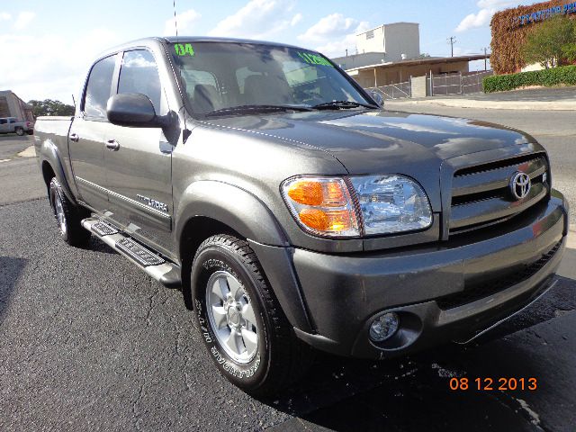 2004 Toyota Tundra Limited 4x4 (marshalltown)