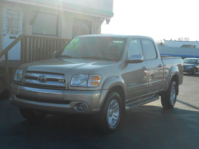 2004 Toyota Tundra TRIO