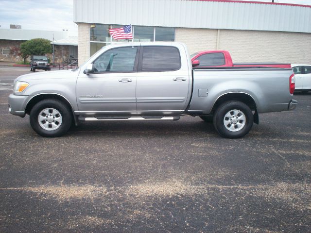 2005 Toyota Tundra TRIO