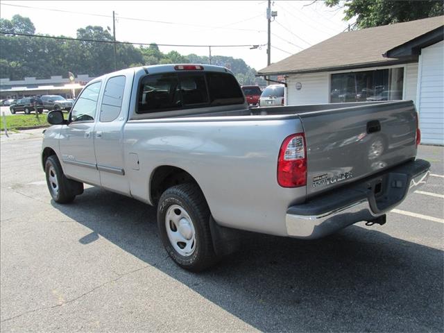 2005 Toyota Tundra 4dr 112 Inch WB Eddie Bauer SUV
