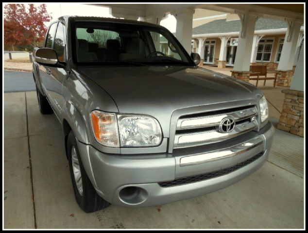 2005 Toyota Tundra TRIO