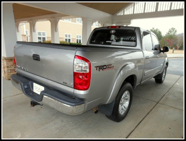 2005 Toyota Tundra TRIO