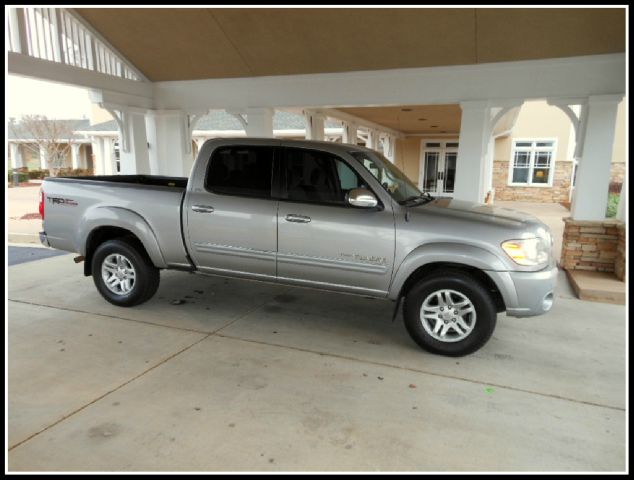 2005 Toyota Tundra TRIO