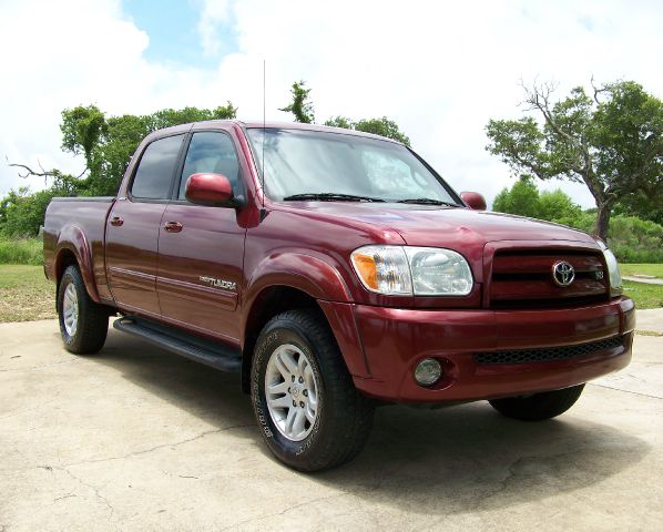 2006 Toyota Tundra Ext Cab - 4x4 LT At Brookv