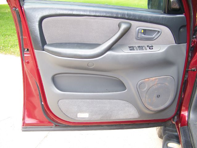 2006 Toyota Tundra Ext Cab - 4x4 LT At Brookv