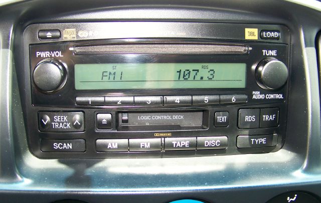 2006 Toyota Tundra Ext Cab - 4x4 LT At Brookv