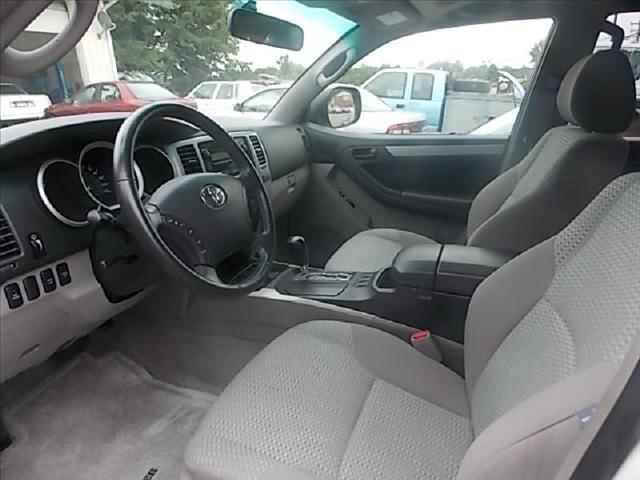 2006 Toyota Tundra 1999 Pontiac