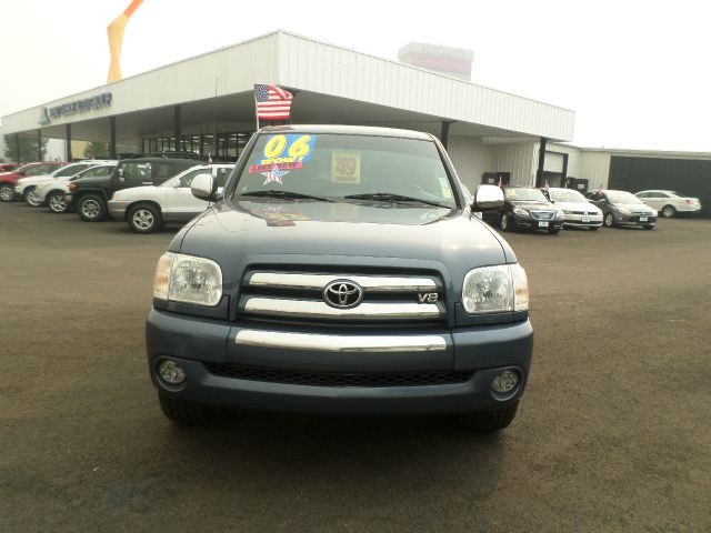 2006 Toyota Tundra 4dr Sdn Fleet Standard