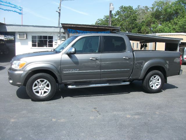 2006 Toyota Tundra 4dr Sdn Fleet Standard