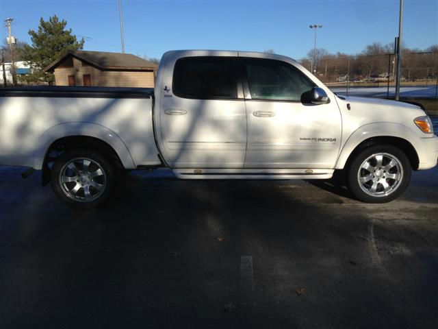 2006 Toyota Tundra 4dr Sdn Fleet Standard