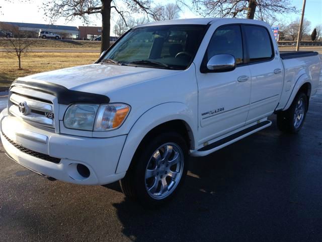 2006 Toyota Tundra 4dr Sdn Fleet Standard