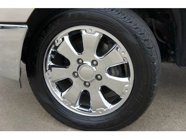 2007 Toyota Tundra 2004 Rtible LXi