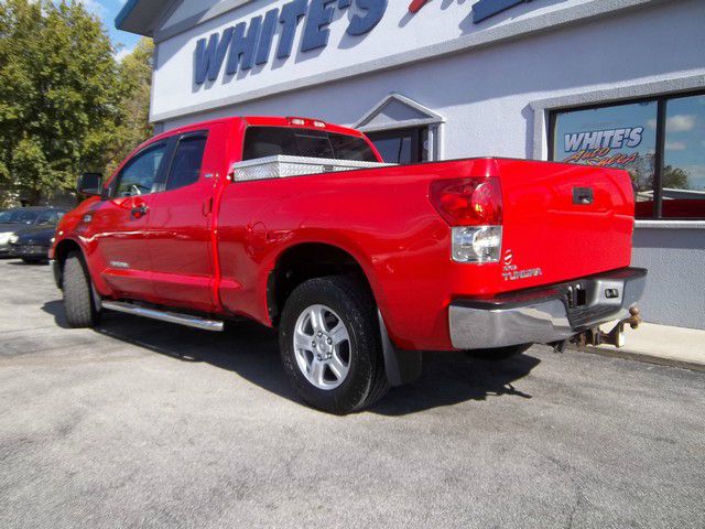 2007 Toyota Tundra Reg. Cab 8-ft. Bed 4WD
