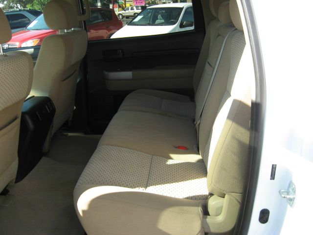 2007 Toyota Tundra 4dr Sdn 2.6L AWD