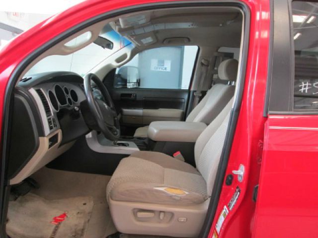 2007 Toyota Tundra 2004 Rtible LXi