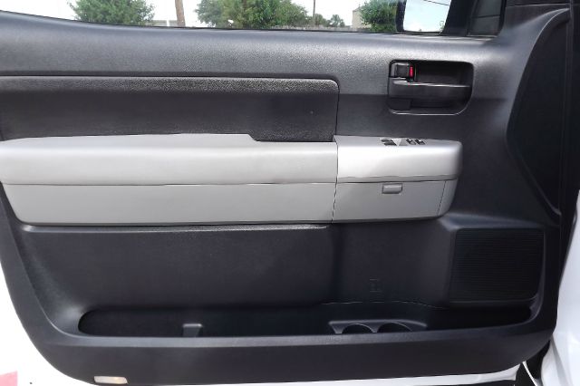 2007 Toyota Tundra 4WD 4dr AT