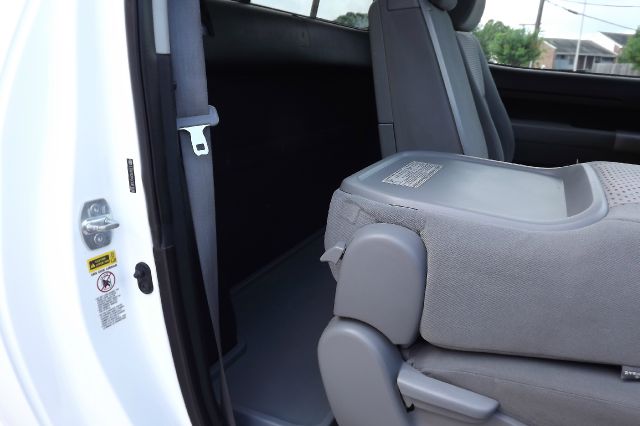 2007 Toyota Tundra 4WD 4dr AT