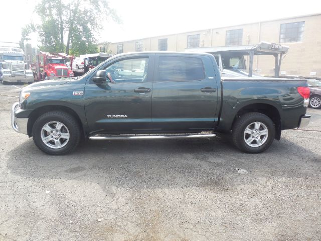 2007 Toyota Tundra 2004 Rtible LXi