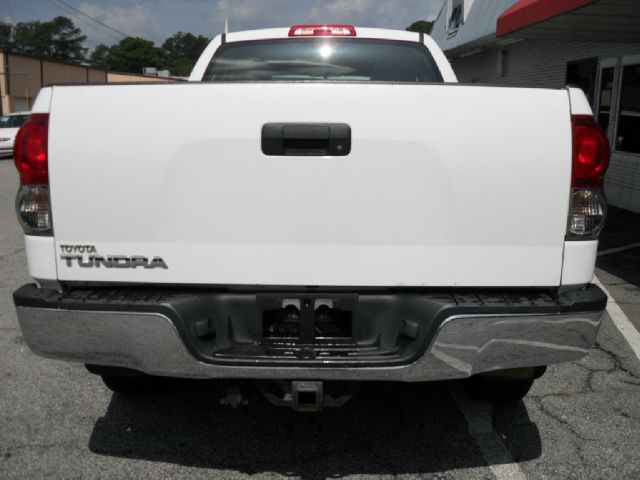 2007 Toyota Tundra Reg. Cab 8-ft. Bed 4WD