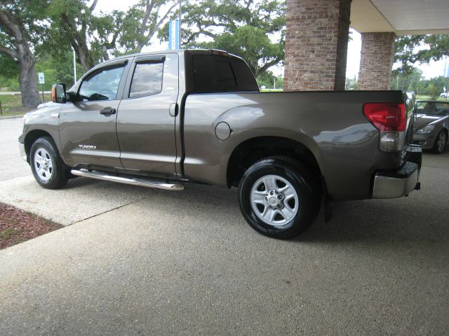 2007 Toyota Tundra 2004 Rtible LXi