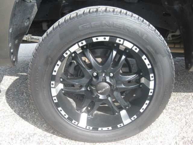 2008 Toyota Tundra 4dr Base 4-cyl 4WD