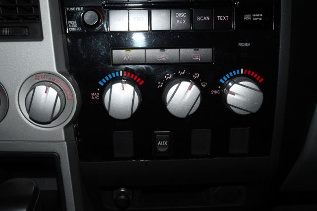 2008 Toyota Tundra Sedan Must See