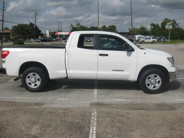 2008 Toyota Tundra 4WD 4DR Sport Utility