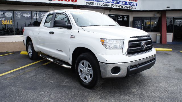 2010 Toyota Tundra Touring 4x4 Tow Pkg