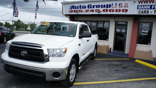 2010 Toyota Tundra Touring 4x4 Tow Pkg
