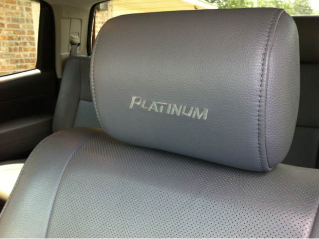 2010 Toyota Tundra 4dr Sdn Man 2.0T Fronttrak