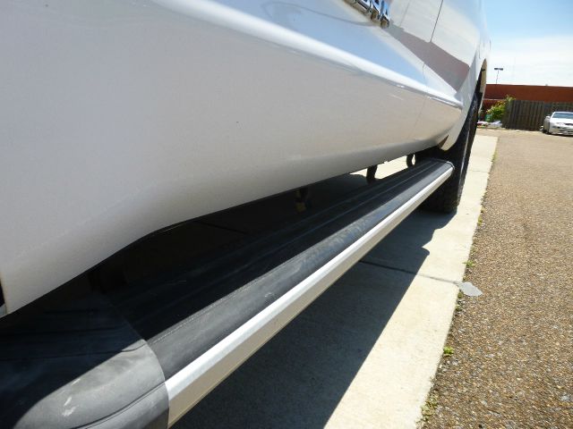 2010 Toyota Tundra 4dr Sdn Man 2.0T Fronttrak