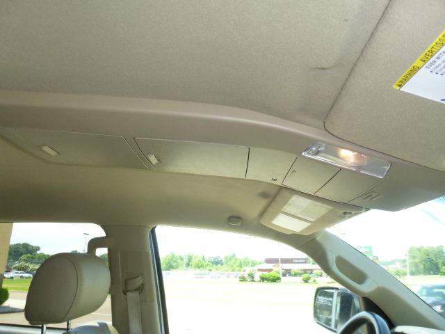 2010 Toyota Tundra 4dr Sdn Man 2.0T Fronttrak