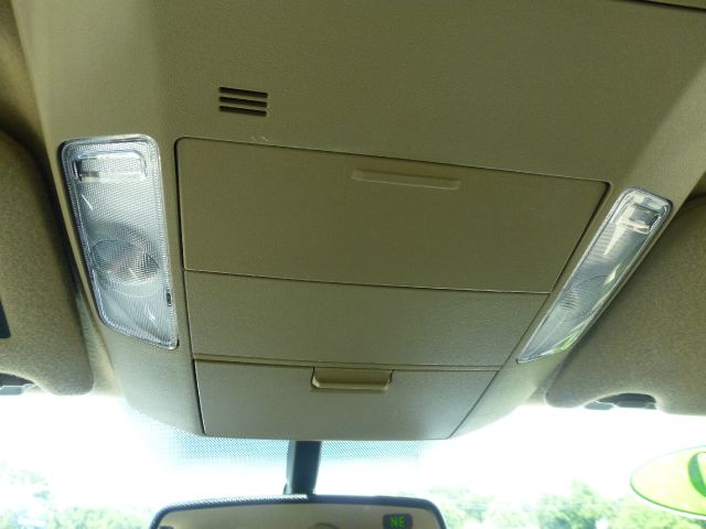 2010 Toyota Tundra 4dr Sdn Man 2.0T Fronttrak