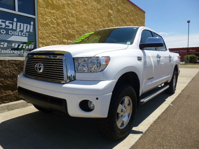 2010 Toyota Tundra 4dr Sdn Man 2.0T Fronttrak