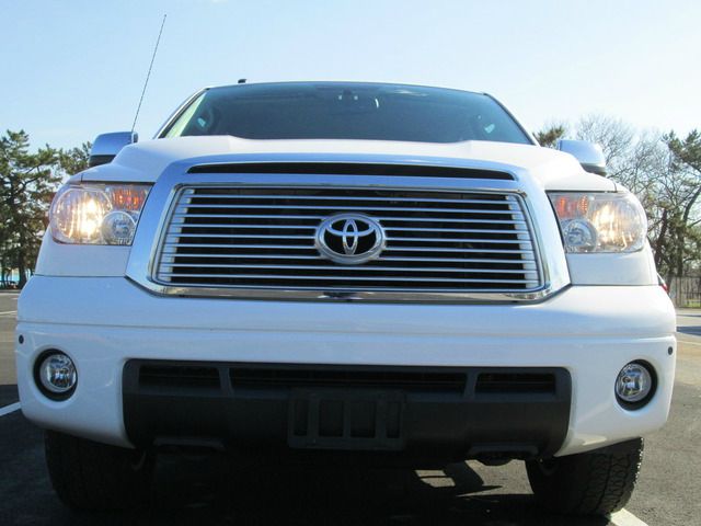 2010 Toyota Tundra ESV6