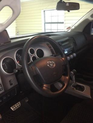 2010 Toyota Tundra Limited Edition Low Miles