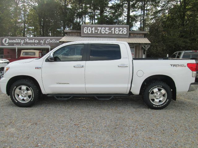 2010 Toyota Tundra 4dr Sdn V8 CXL