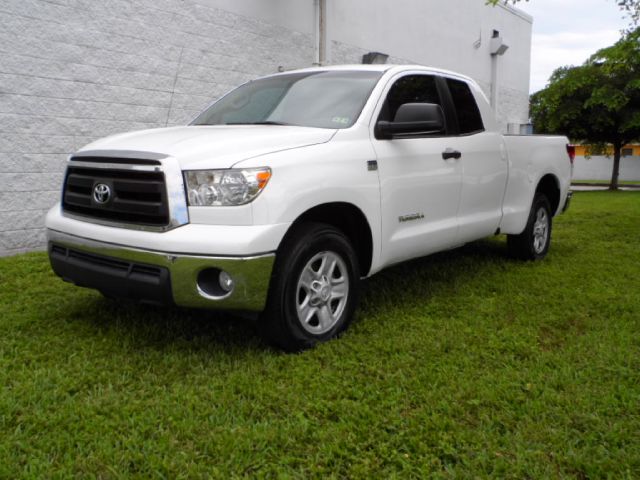 2010 Toyota Tundra 2.0T W/ NAV