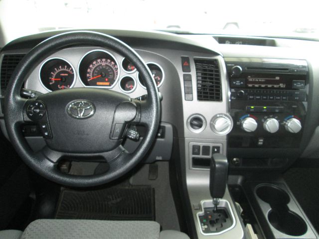 2010 Toyota Tundra 1999 SUV Luxury