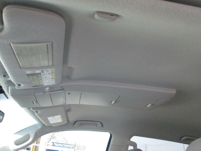 2010 Toyota Tundra 1999 SUV Luxury