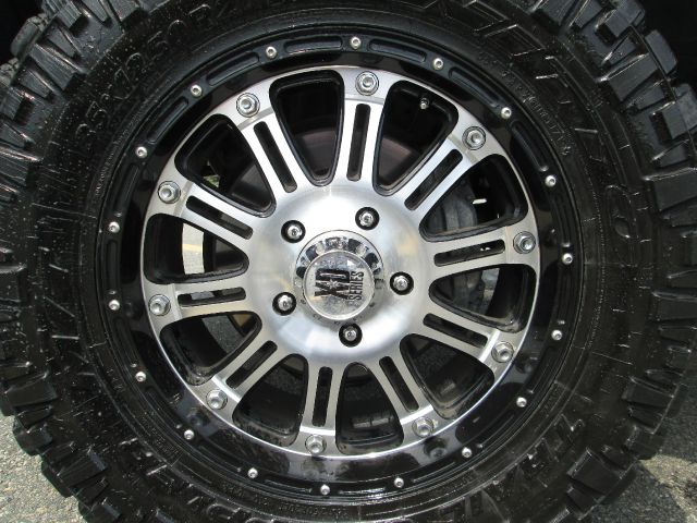 2010 Toyota Tundra 1999 SUV Luxury