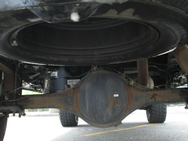 2010 Toyota Tundra 1999 SUV Luxury