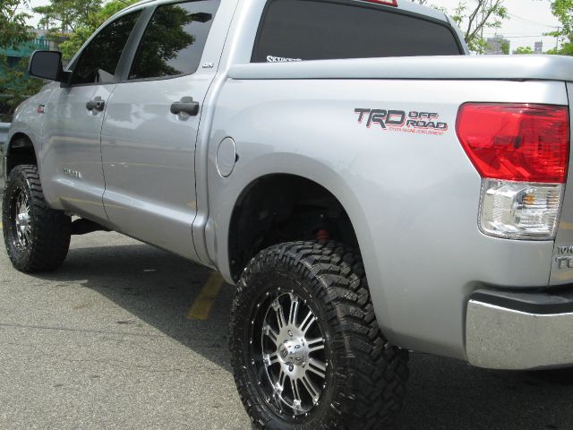 2010 Toyota Tundra 1999 SUV Luxury