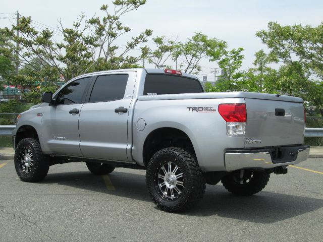 2010 Toyota Tundra 1999 SUV Luxury