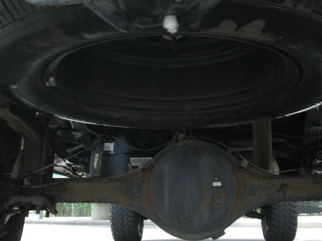 2010 Toyota Tundra 1999 SUV Luxury