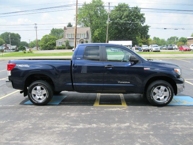 2011 Toyota Tundra Express 4X4