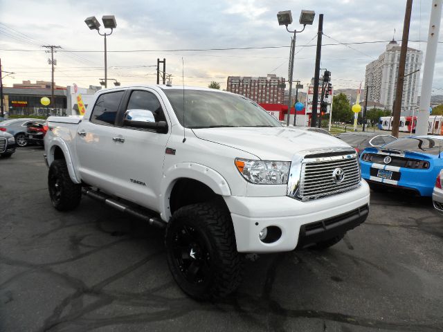 2011 Toyota Tundra ESV6