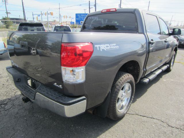 2011 Toyota Tundra 1999 SUV Luxury